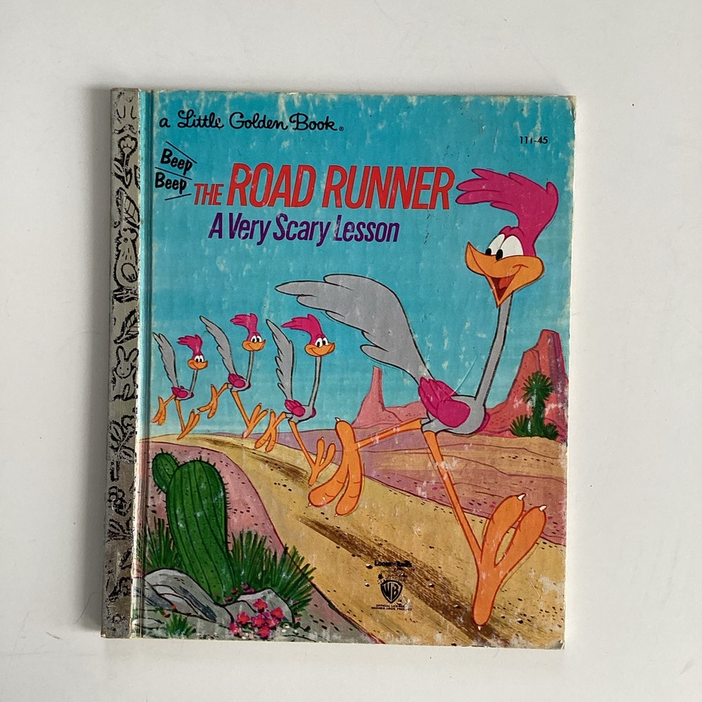 $5 add-on🌼 1974 vintage Road Runner, a little golden book